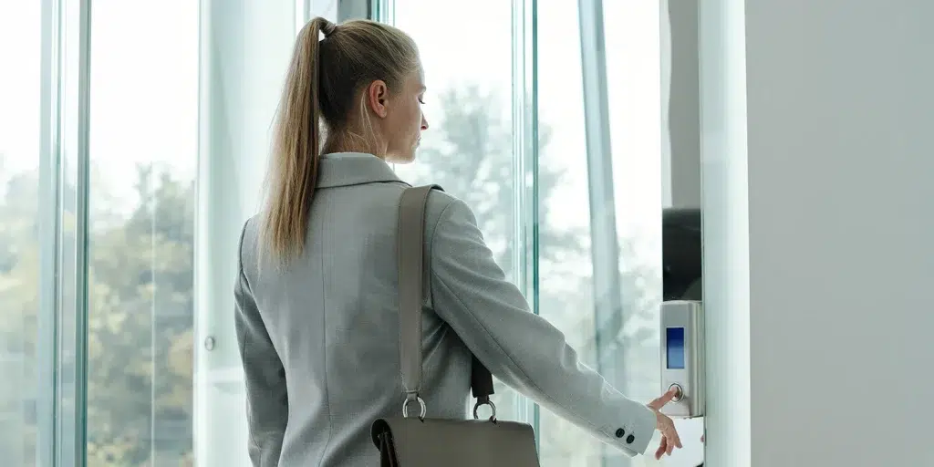 access control integrates with cctv- alarms- and identity systems
