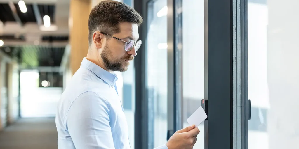 how does access control work